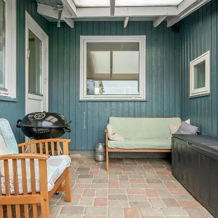 Cozy Home In Haderslev With Sauna