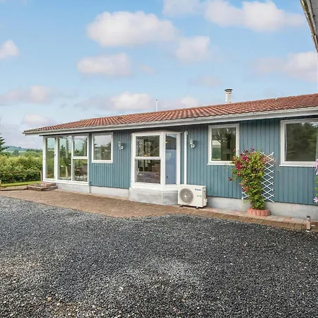 Holiday home 5 Bedroom Beautiful In Haderslev *