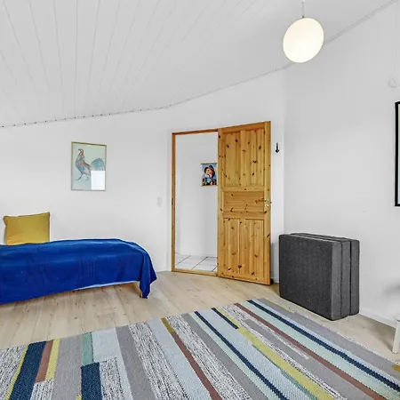 5 Bedroom Beautiful In Haderslev Holiday home *